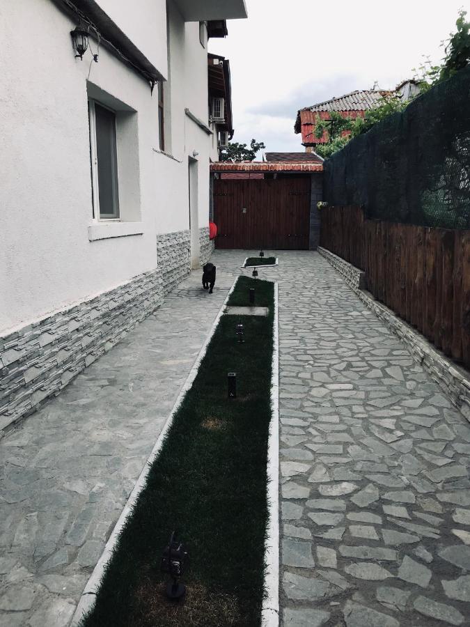 Guest House Grahlyov Sapareva Banya ภายนอก รูปภาพ