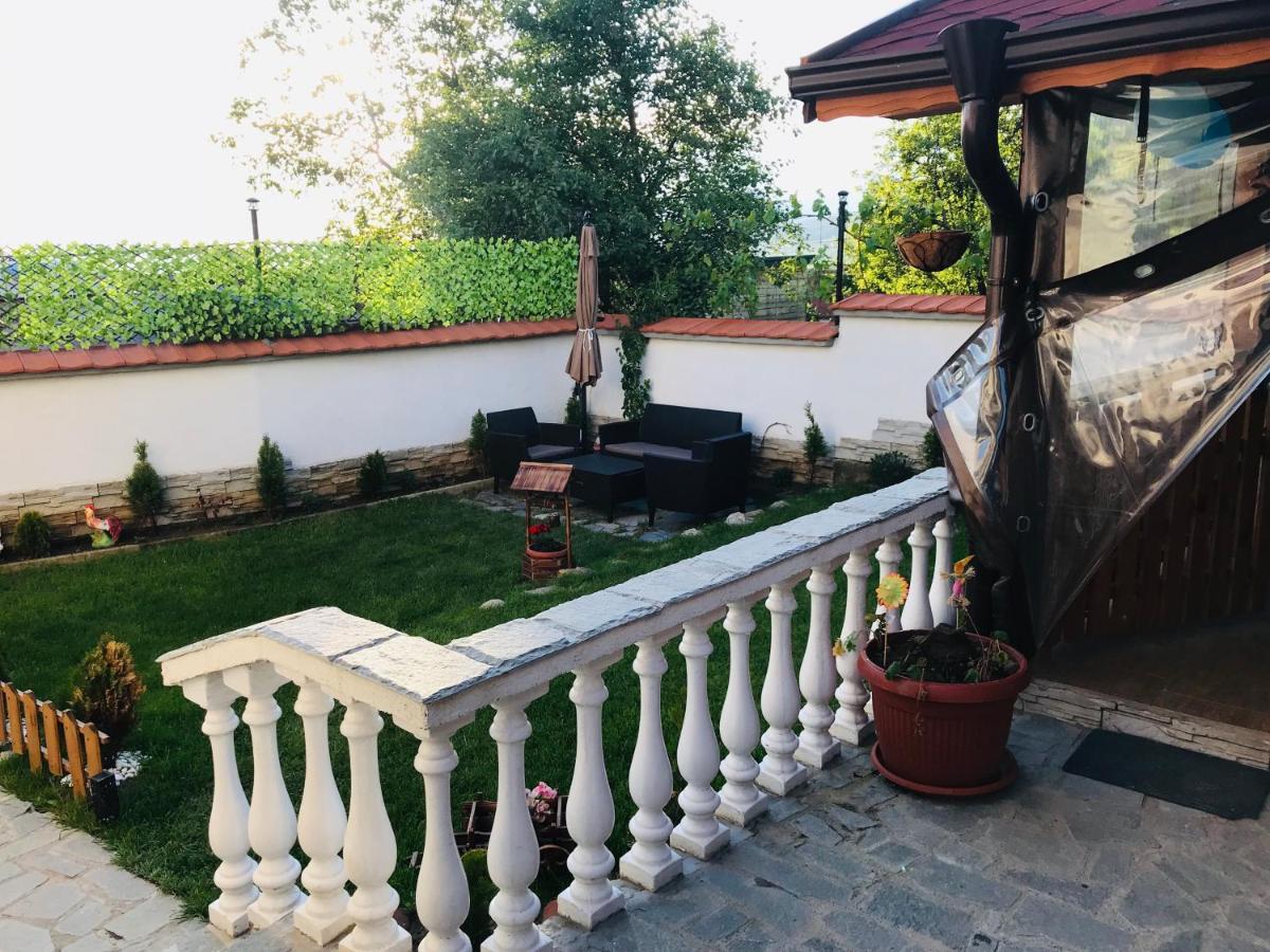 Guest House Grahlyov Sapareva Banya ภายนอก รูปภาพ
